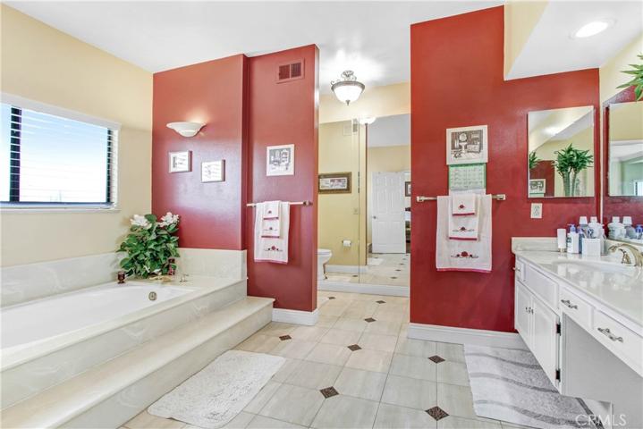 17021 Lassen Street, Northridge, California 91325