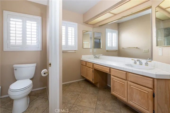 1813 Balsawood Drive, Hemet, California 92545