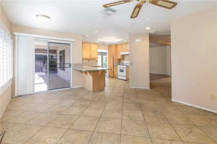 1813 Balsawood Drive, Hemet, California 92545