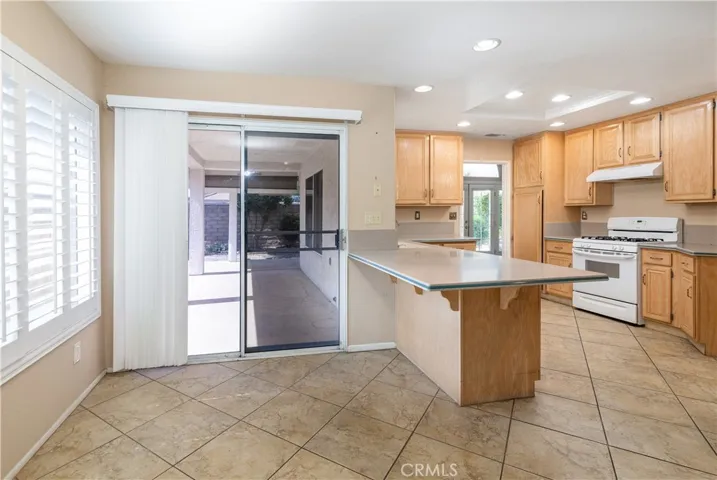 1813 Balsawood Drive, Hemet, California 92545