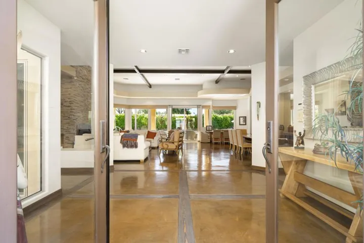 10-web-or-mls-CassWaterford_2023_010