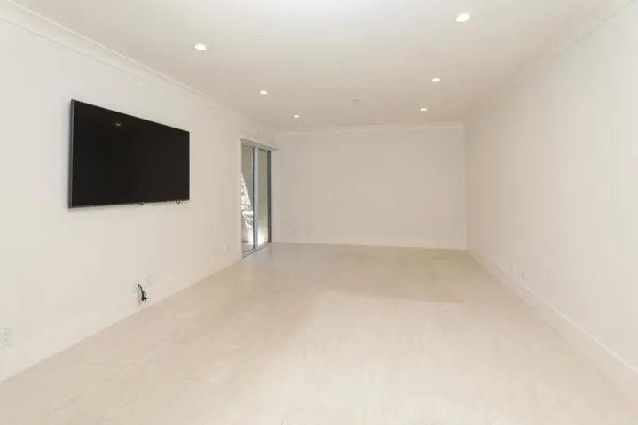 226 W Edith Avenue 15, Los Altos, California 94022