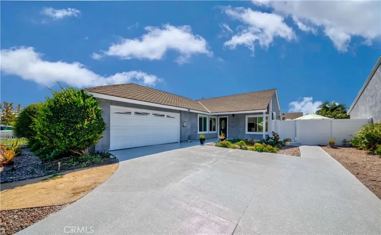 4092 Manzanita, Irvine, California 92604