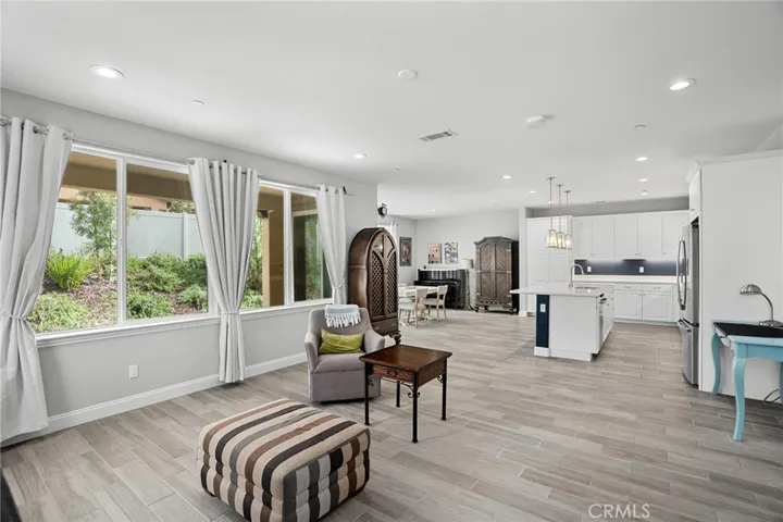 5684 Gazania Court, Santa Maria, California 93455