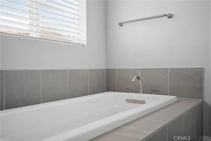 5684 Gazania Court, Santa Maria, California 93455