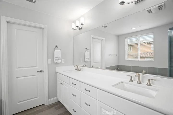 5684 Gazania Court, Santa Maria, California 93455