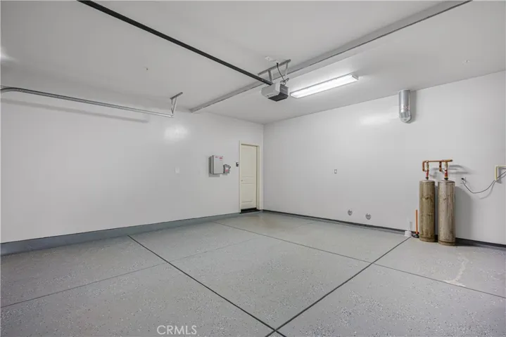 5684 Gazania Court, Santa Maria, California 93455