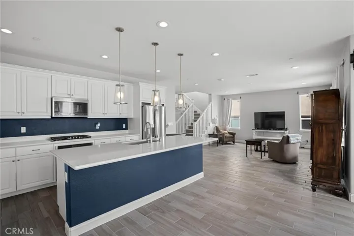 5684 Gazania Court, Santa Maria, California 93455