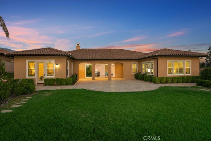 243 N Baldy Vista Avenue, Glendora, California 91741
