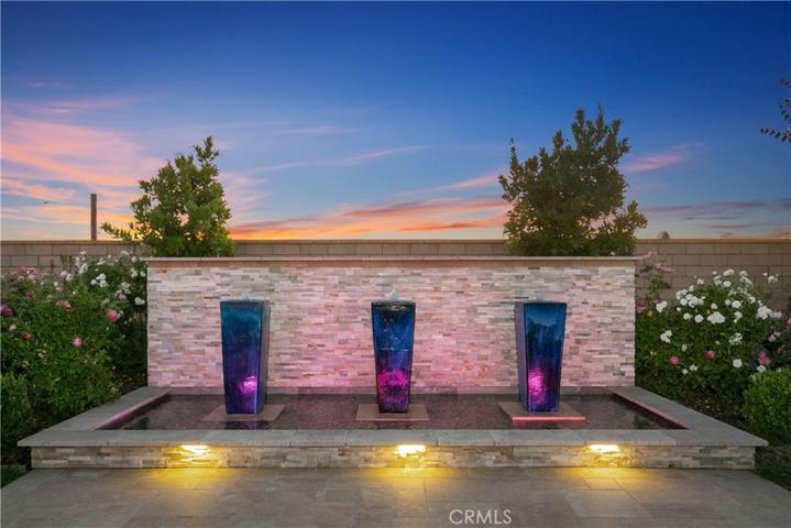 243 N Baldy Vista Avenue, Glendora, California 91741