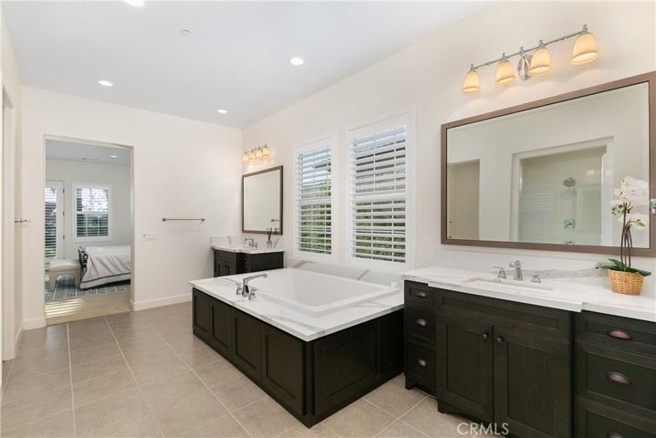 243 N Baldy Vista Avenue, Glendora, California 91741