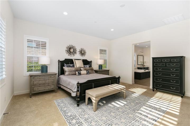 243 N Baldy Vista Avenue, Glendora, California 91741