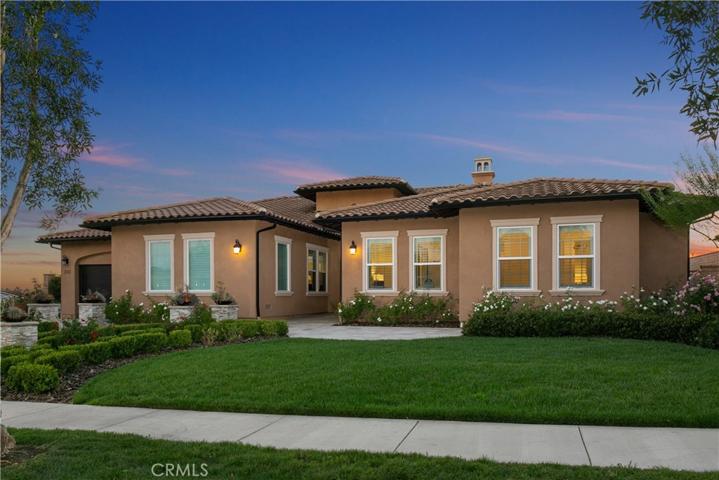 243 N Baldy Vista Avenue, Glendora, California 91741