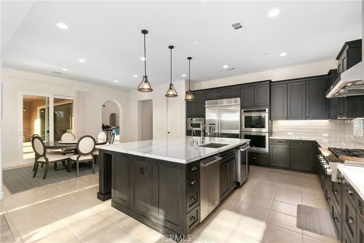 243 N Baldy Vista Avenue, Glendora, California 91741