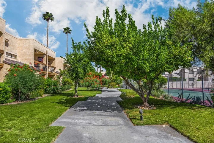 5300 E Waverly Drive Unit E8, Palm Springs, California 92264