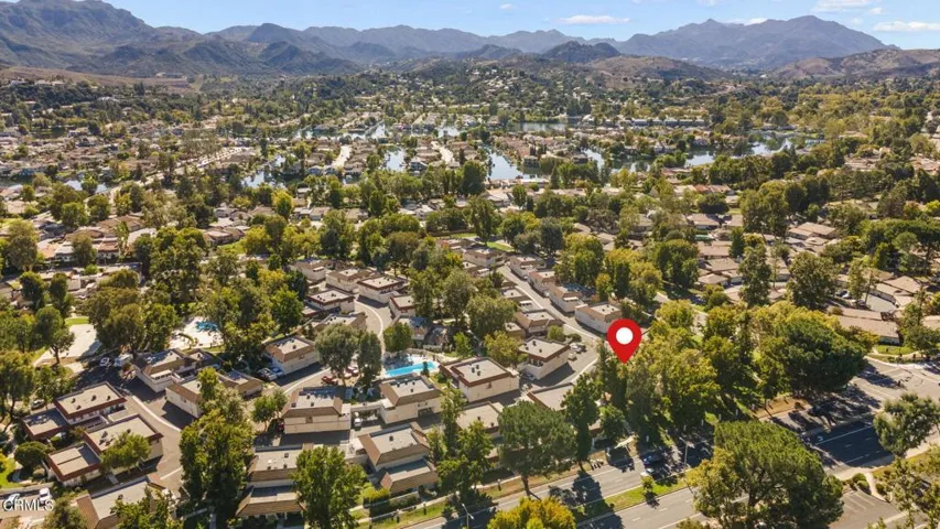 19-web-or-mls-Upmarketmedia_2838Ins-aer-