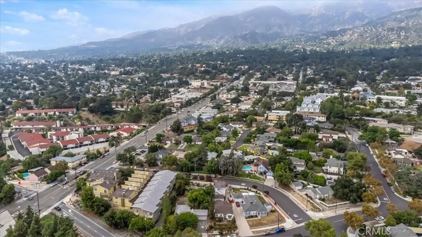 2277 Waltonia Drive, Montrose, California 91020