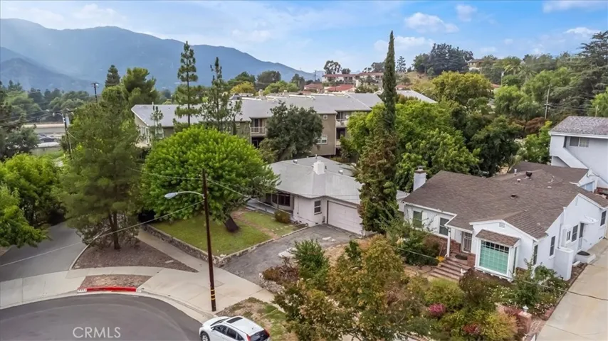 2277 Waltonia Drive, Montrose, California 91020