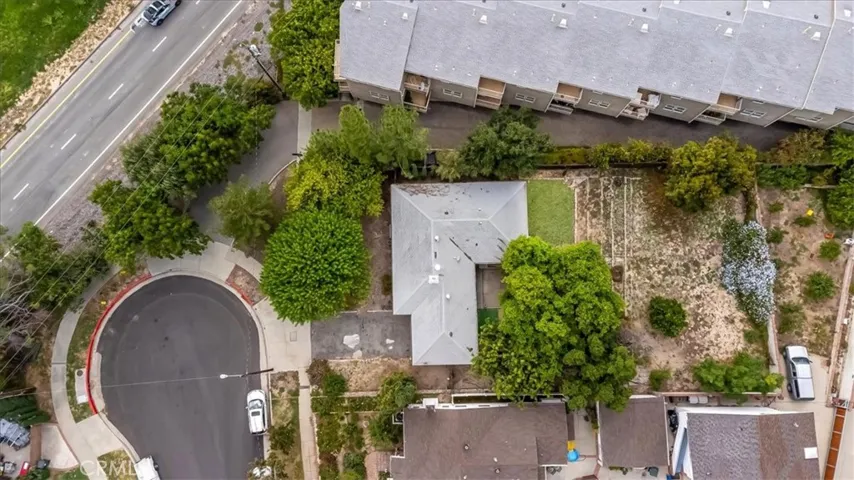 2277 Waltonia Drive, Montrose, California 91020