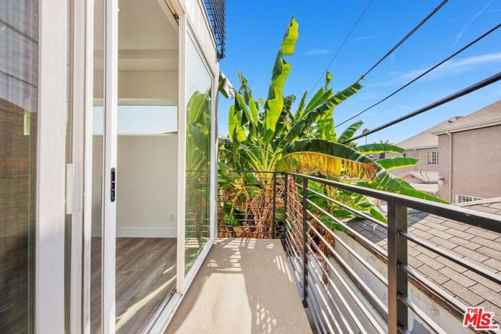 Walk out- patio off dining area- perfect for BBQ