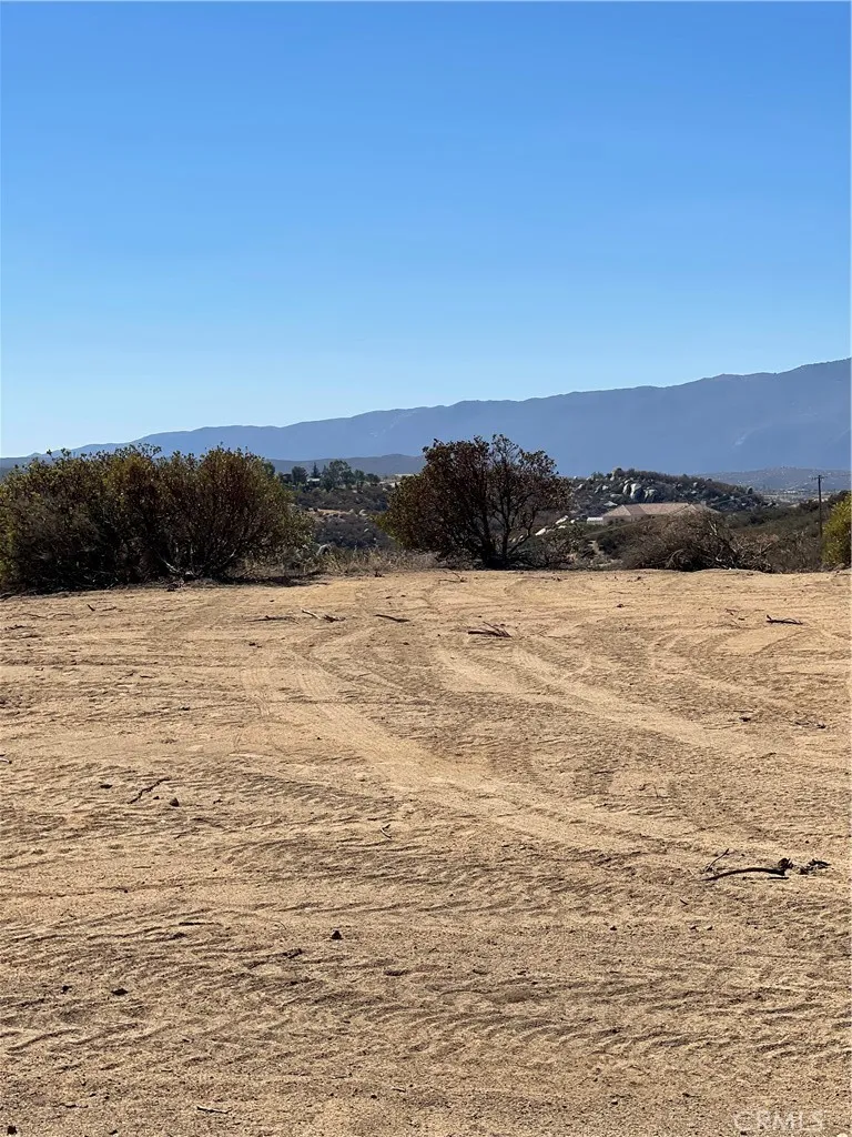View of graded pad.