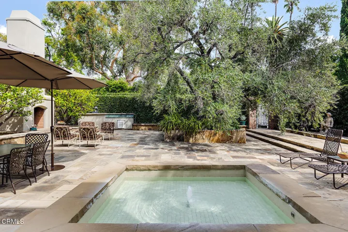 1420 Park Pl 045-mls