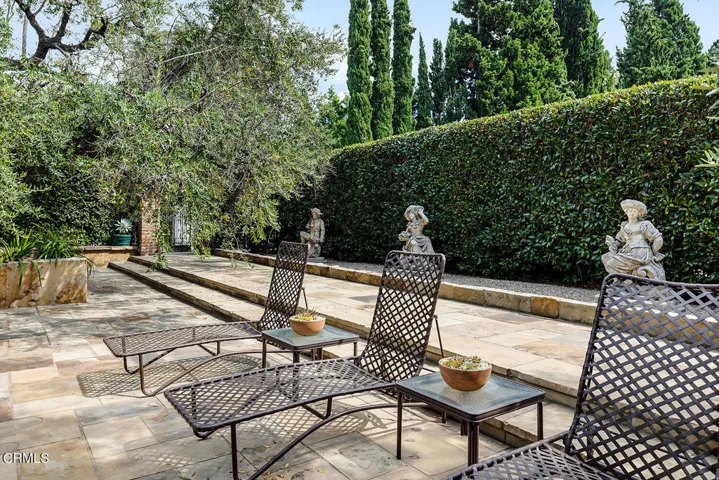 1420 Park Pl 047-mls