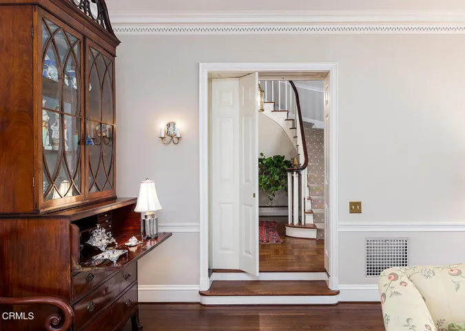 1420 Park Pl 017-mls