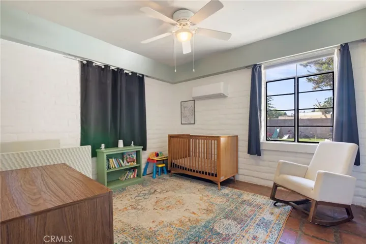 808 E Grand Boulevard, Corona, California 92879