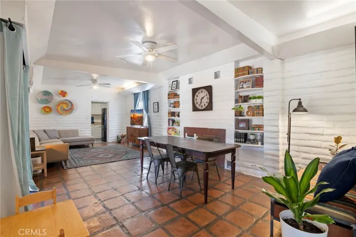 808 E Grand Boulevard, Corona, California 92879
