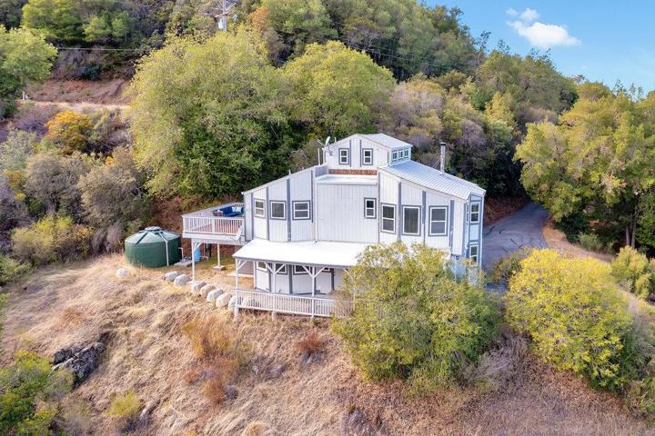 17255 Soda Springs Road, Los Gatos, California 95033