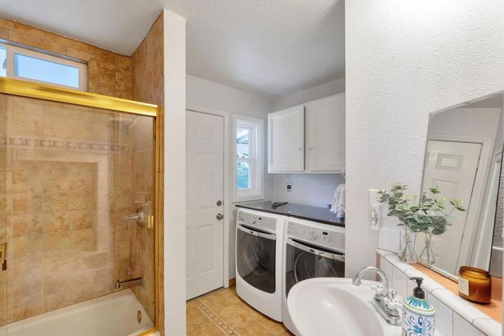 17255 Soda Springs Road, Los Gatos, California 95033