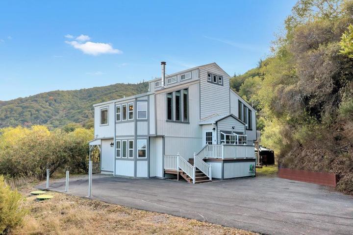 17255 Soda Springs Road, Los Gatos, California 95033