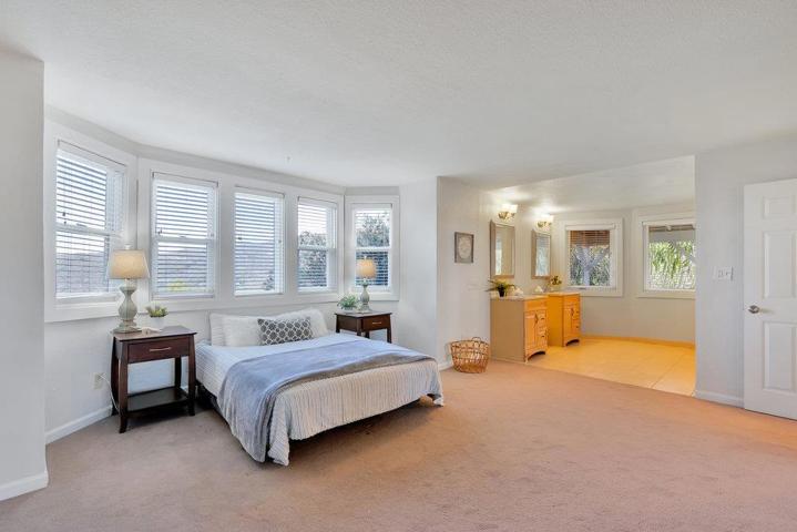 17255 Soda Springs Road, Los Gatos, California 95033