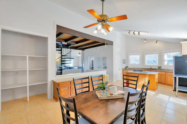 17255 Soda Springs Road, Los Gatos, California 95033