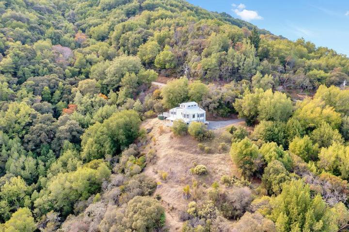 17255 Soda Springs Road, Los Gatos, California 95033