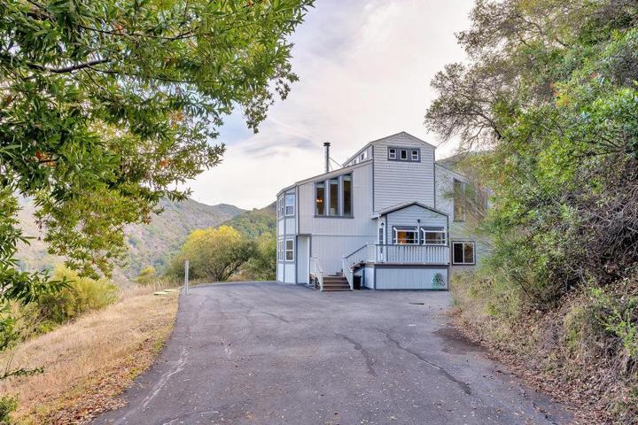 17255 Soda Springs Road, Los Gatos, California 95033