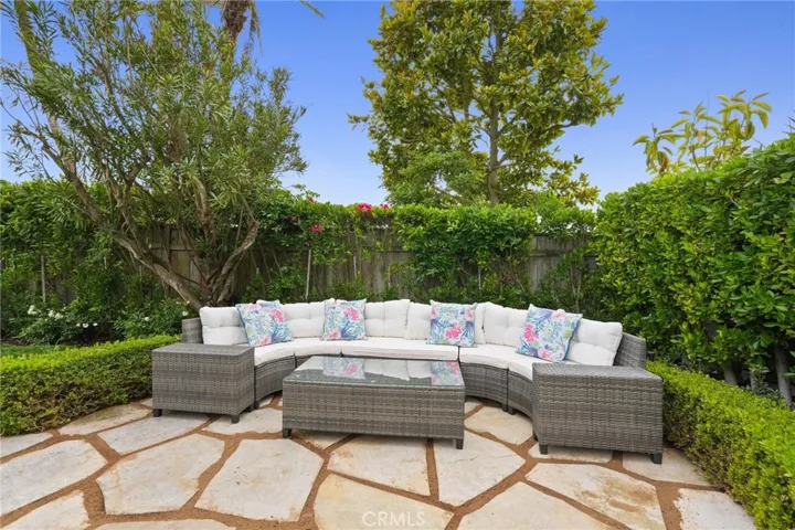2440 Via Sonoma, Palos Verdes Estates, California 90274