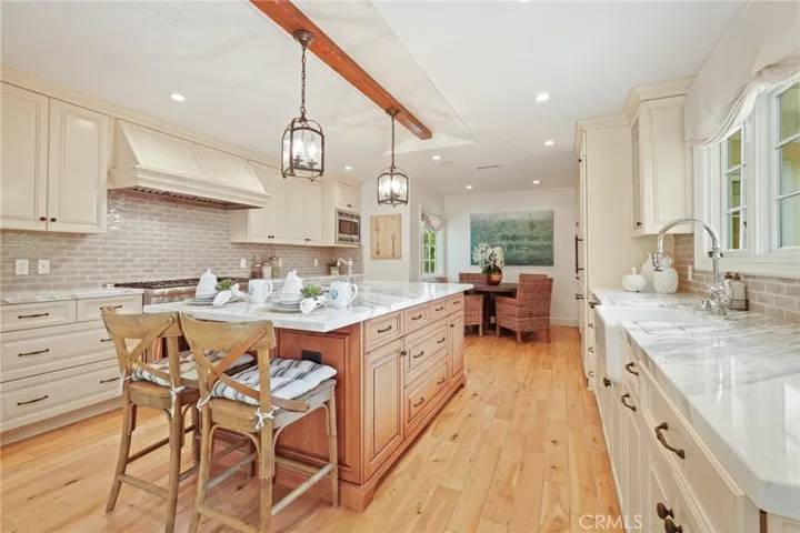 2440 Via Sonoma, Palos Verdes Estates, California 90274