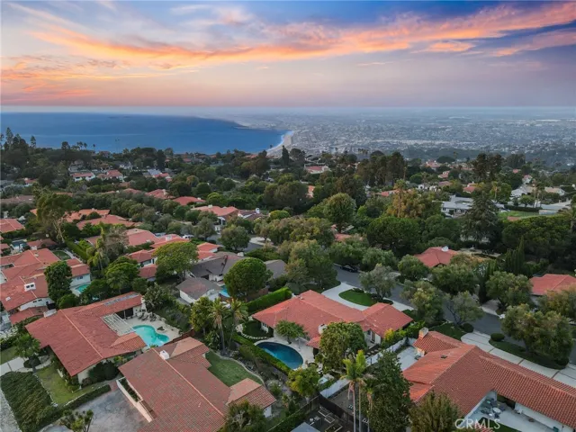 2440 Via Sonoma, Palos Verdes Estates, California 90274