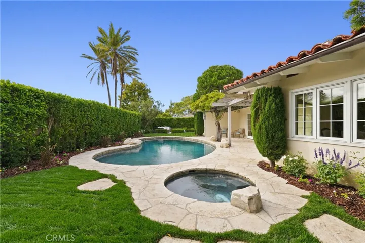 2440 Via Sonoma, Palos Verdes Estates, California 90274