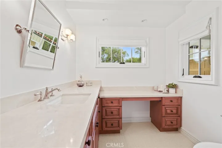 2440 Via Sonoma, Palos Verdes Estates, California 90274