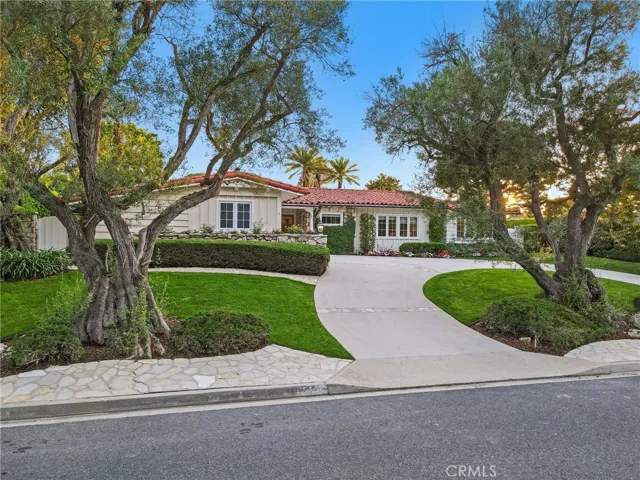 2440 Via Sonoma, Palos Verdes Estates, California 90274