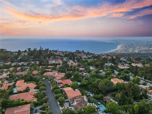 2440 Via Sonoma, Palos Verdes Estates, California 90274
