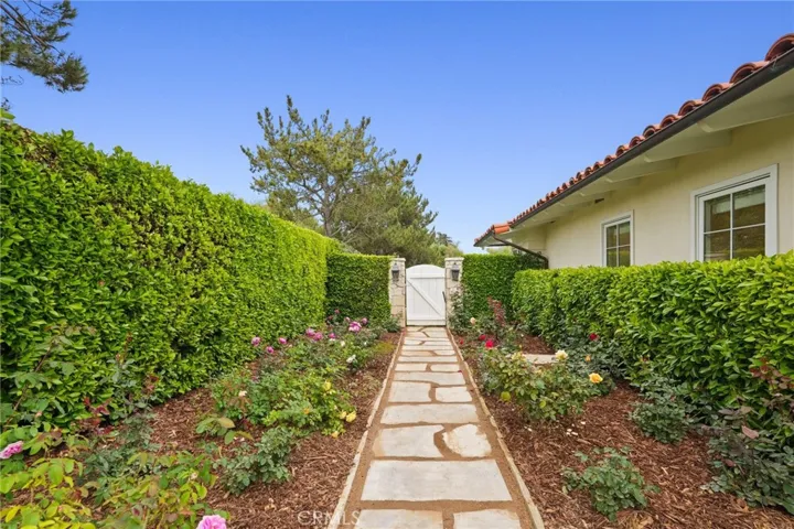 2440 Via Sonoma, Palos Verdes Estates, California 90274