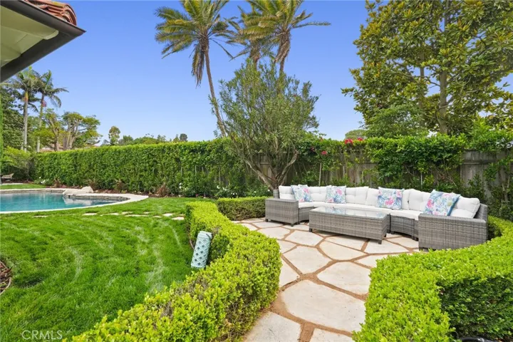 2440 Via Sonoma, Palos Verdes Estates, California 90274