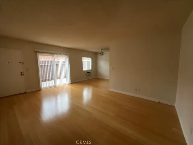 23418 Arlington Avenue Unit 3, Torrance, California 90501