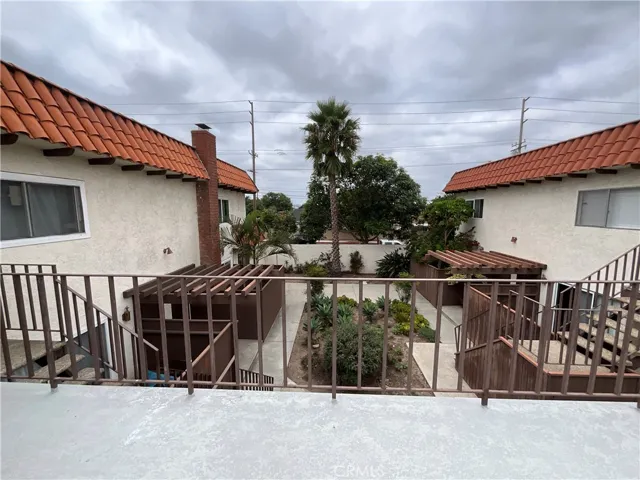 23418 Arlington Avenue Unit 3, Torrance, California 90501