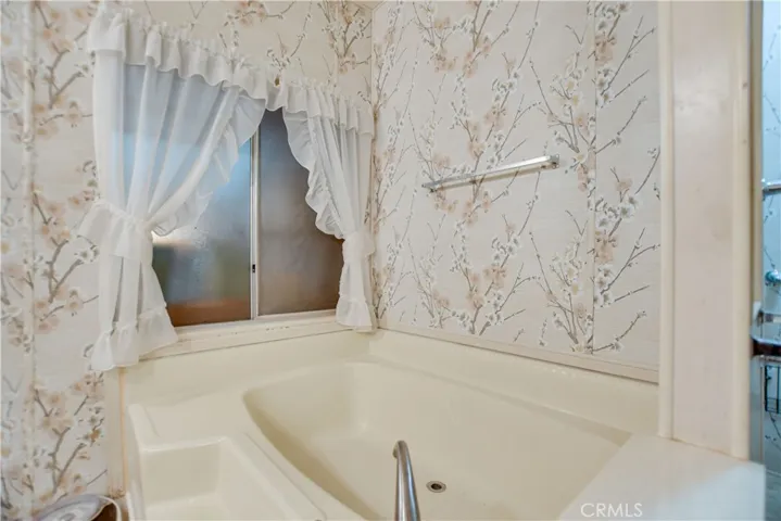 656 Palos Drive, Hemet, California 92543