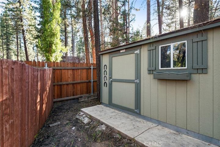 41301 Lahontan Drive, Big Bear Lake, California 92315